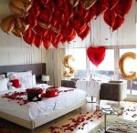 Red Hearts and Golden Balloons Deal.  Cheezstore